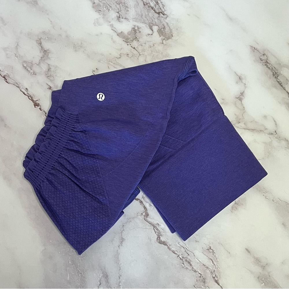 LuluLemon Seamless Awakening Crop Rushed Leggings